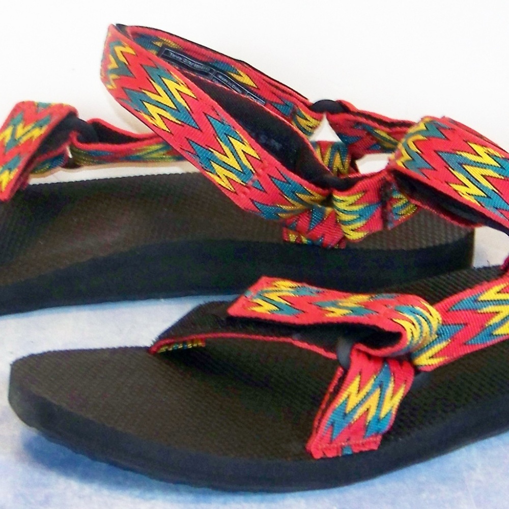 New UO X Teva ORIGINAL UNIVERSAL Sandals 1004010